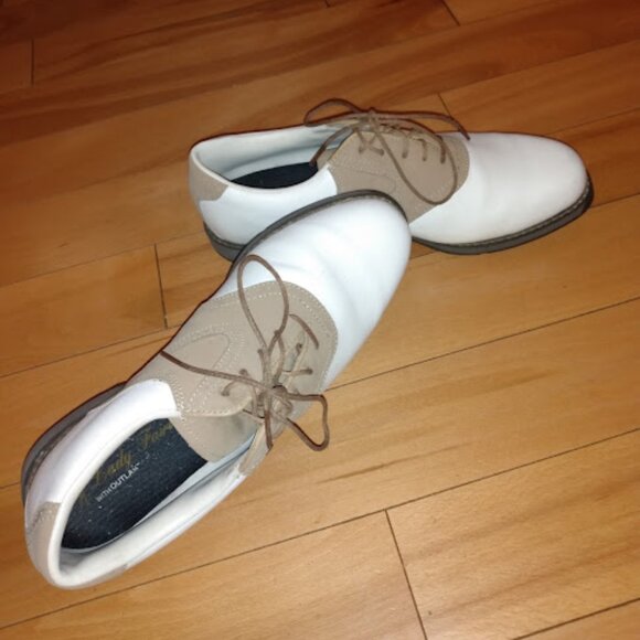 Lady Fairway golf shoes. Brown and white. Size 10W. - Picture 2 of 3